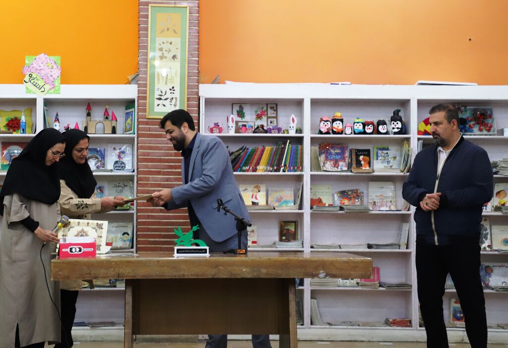 گردهمایی بهاری مسئولان مراکز کانون استان قزوین