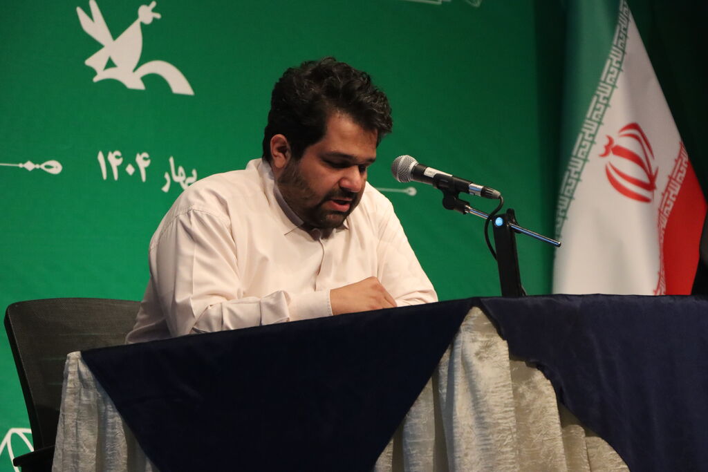 مرکز، سرزمین شماست و شما حاکم سرزمینتان هستید