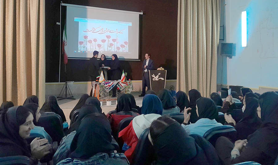 گرامیداشت روز سعدی و نثر فارسی در مراکز کانون استان اردبیل