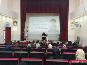 برگزاری کارگاه‎‌ آموزش خانواده "طرح نماد" در مجتمع شهید مدنی همدان