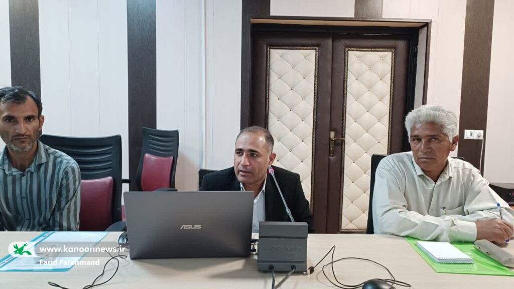 کارگاه آموزشی «آداب معاشرت و رفتار حرفهای» در کانون سیستان و بلوچستان برگزار شد