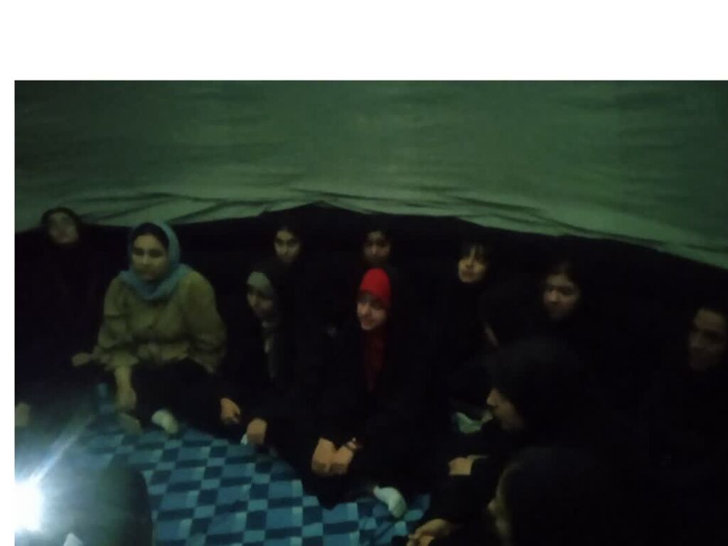 «یک روز با کانون» ویژۀ دانشآموزان برگزیده جشنوارههای فرهنگی، هنری و ادبی استان