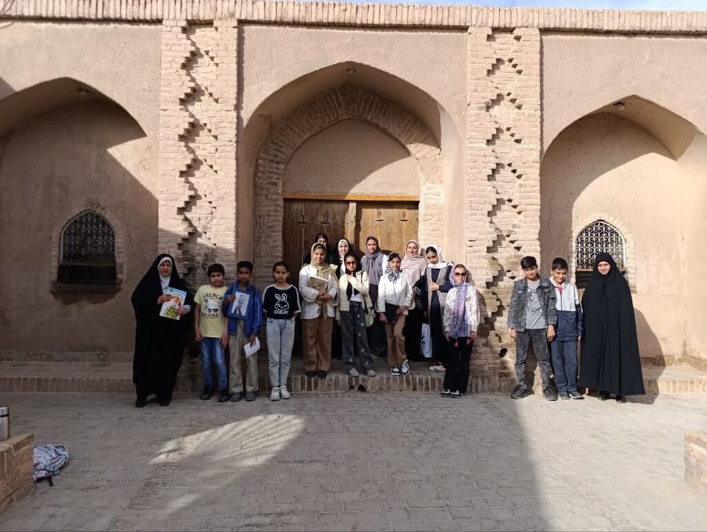 جشن بوستان و گلستان در خراسان جنوبی طنین انداز شد