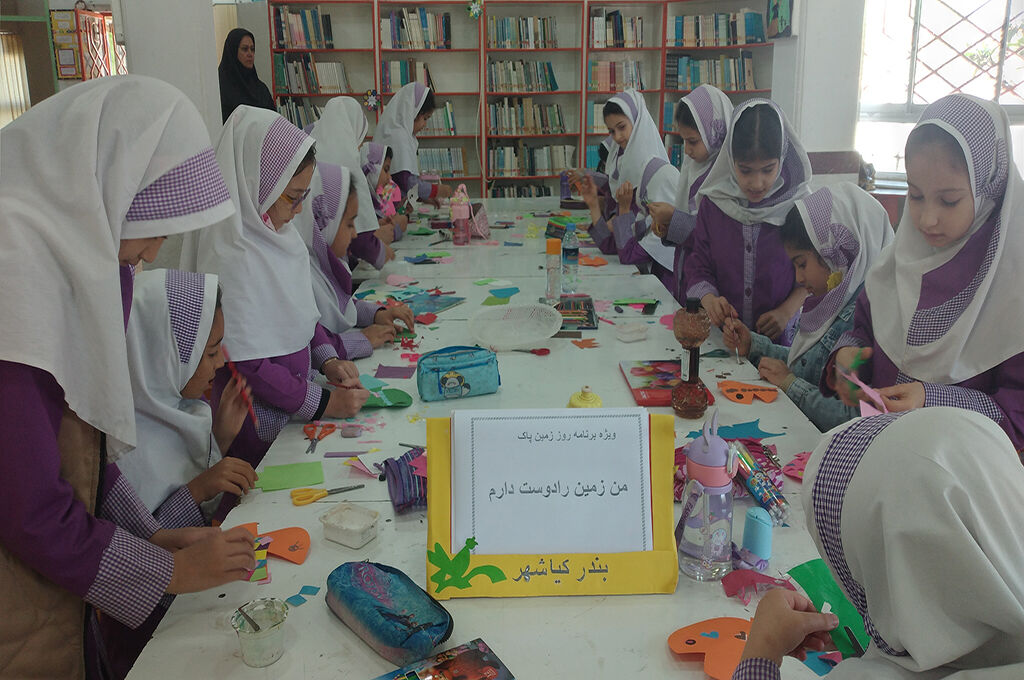 گرامیداشت روز زمین پاک در مراکز کانون گیلان