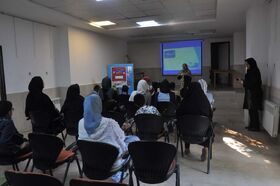 کارگاه «پرورش کرم ابریشم» در کانون البرز