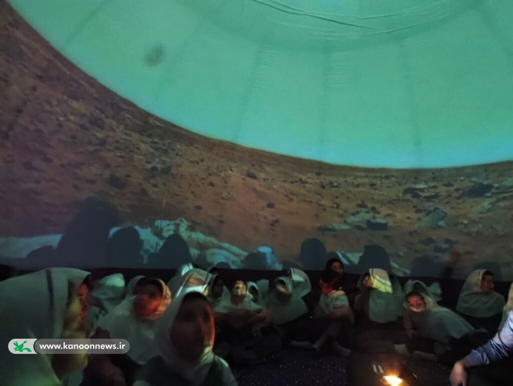 چتر آسمان‌نمای دیجیتال در آسمان مراوه‌تپه باز شد
