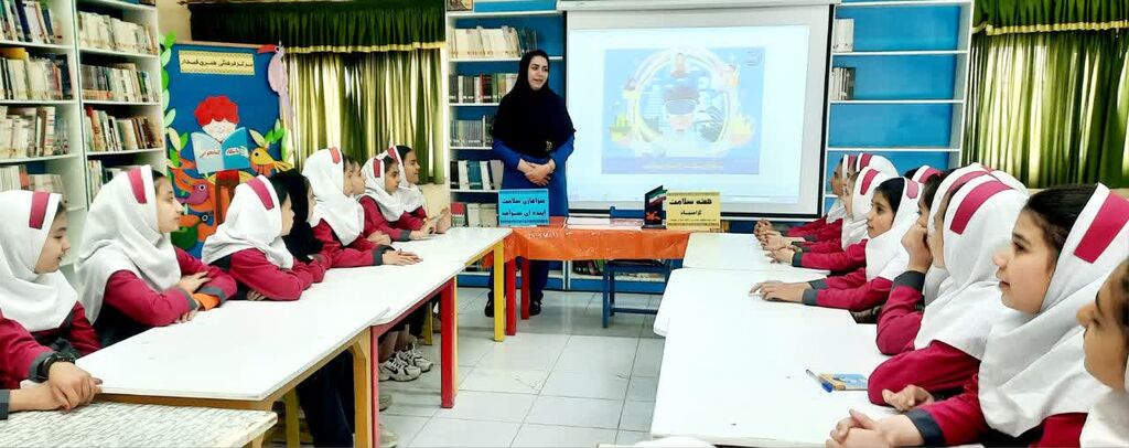 ترویج سبک زندگی سالم با ویژهبرنامه «تغذیه جسم و روح» در مرکز  قیدار کانون زنجان