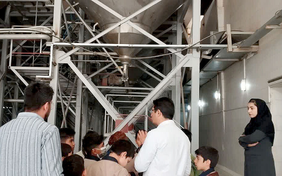 اعضای نوجوان مرکز هفشجان از اولین دهکدهی مالت کشور بازدید کردند