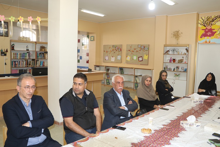 نشست هماندیشی کانون استان اصفهان با دستگاهها، ادارات و گروههای مردمنهاد