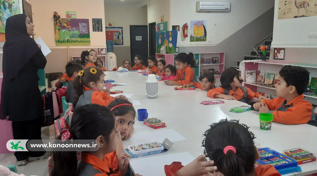 اعضا کانون ساحل عسلویه را پاکسازی کردند