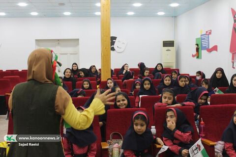 برگزاری ویژه برنامه روز دختر و روز ملی خلیج فارس در کانون پرورش فکری اهواز