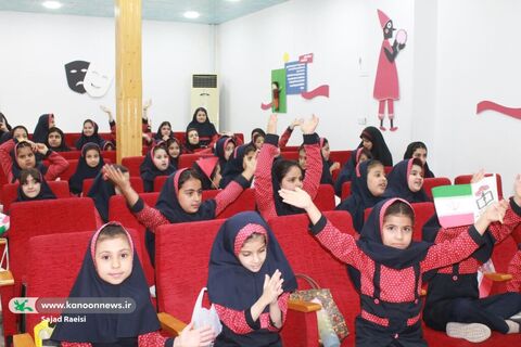 برگزاری ویژه برنامه روز دختر و روز ملی خلیج فارس در کانون پرورش فکری اهواز
