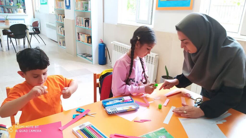 استقبال خانوادهها از کارگاههای تخصصی فرهنگی، هنری کانون البرز