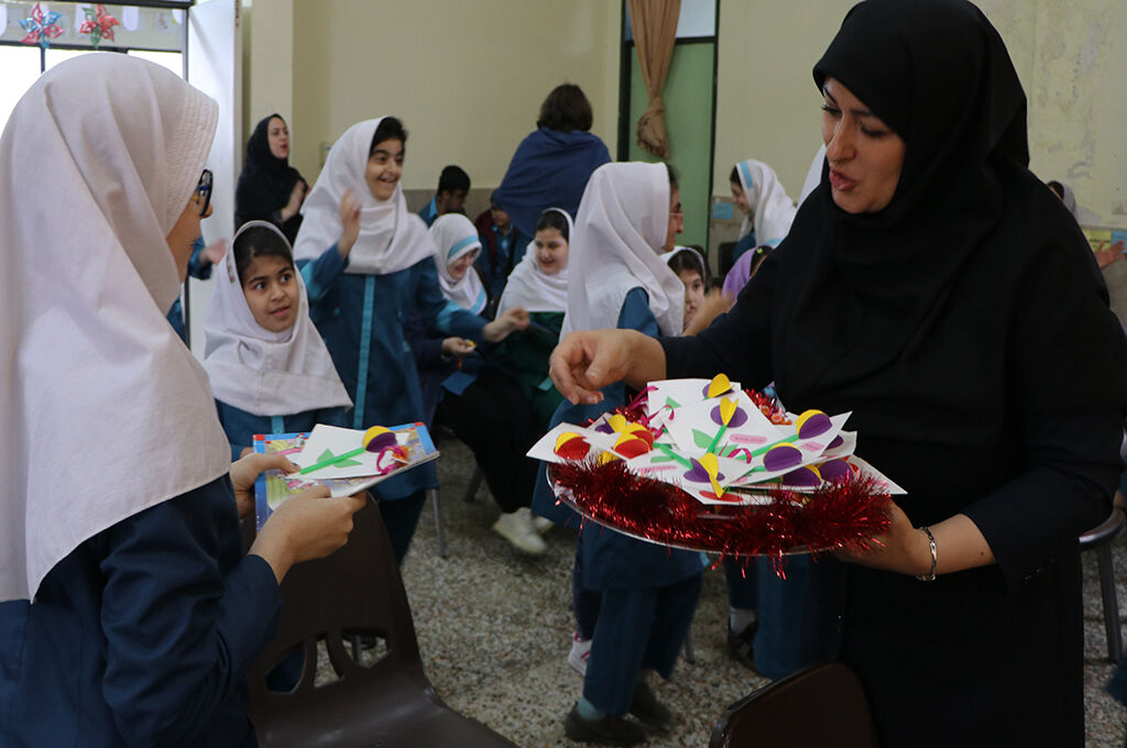 کانونیها با «لبخند خدا» به دیدار کودکان با نیازهای ویژهرفتند