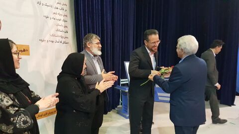 تجلیل از برگزیدگان جشنواره محبت
