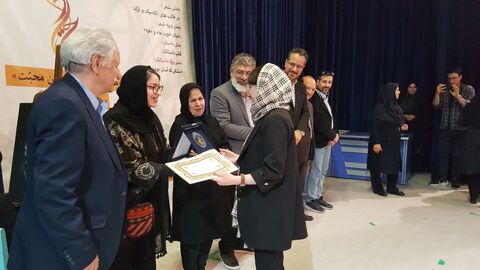 تجلیل از برگزیدگان جشنواره محبت