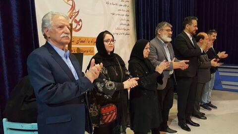 تجلیل از برگزیدگان جشنواره محبت