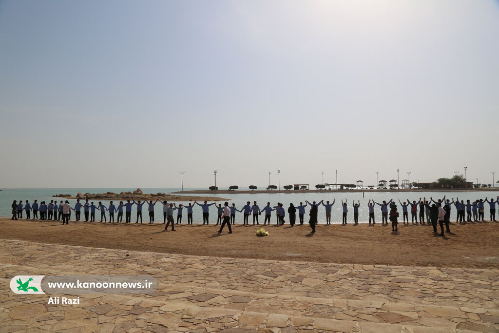 نوجوانان بوشهری در خور سلطانی روز ملی خلیج فارس را گرامی داشتند