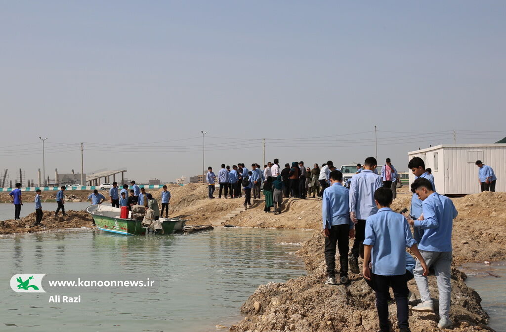 نوجوانان بوشهری در خور سلطانی روز ملی خلیج فارس را گرامی داشتند