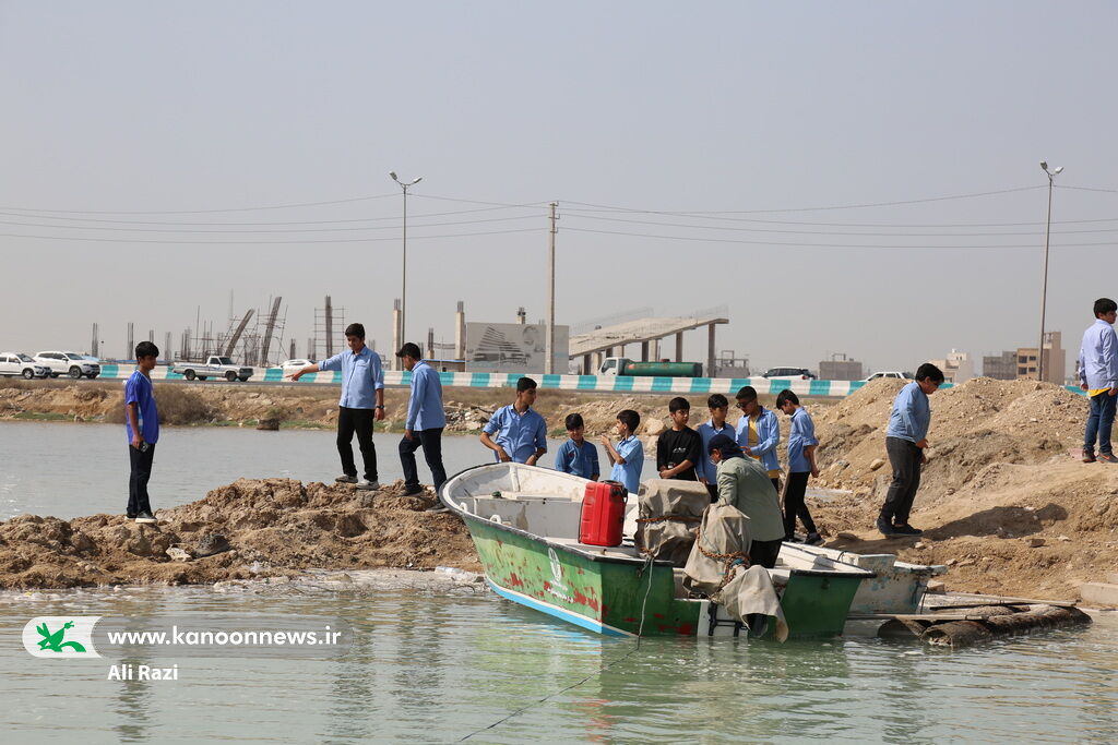 نوجوانان بوشهری در خور سلطانی روز ملی خلیج فارس را گرامی داشتند