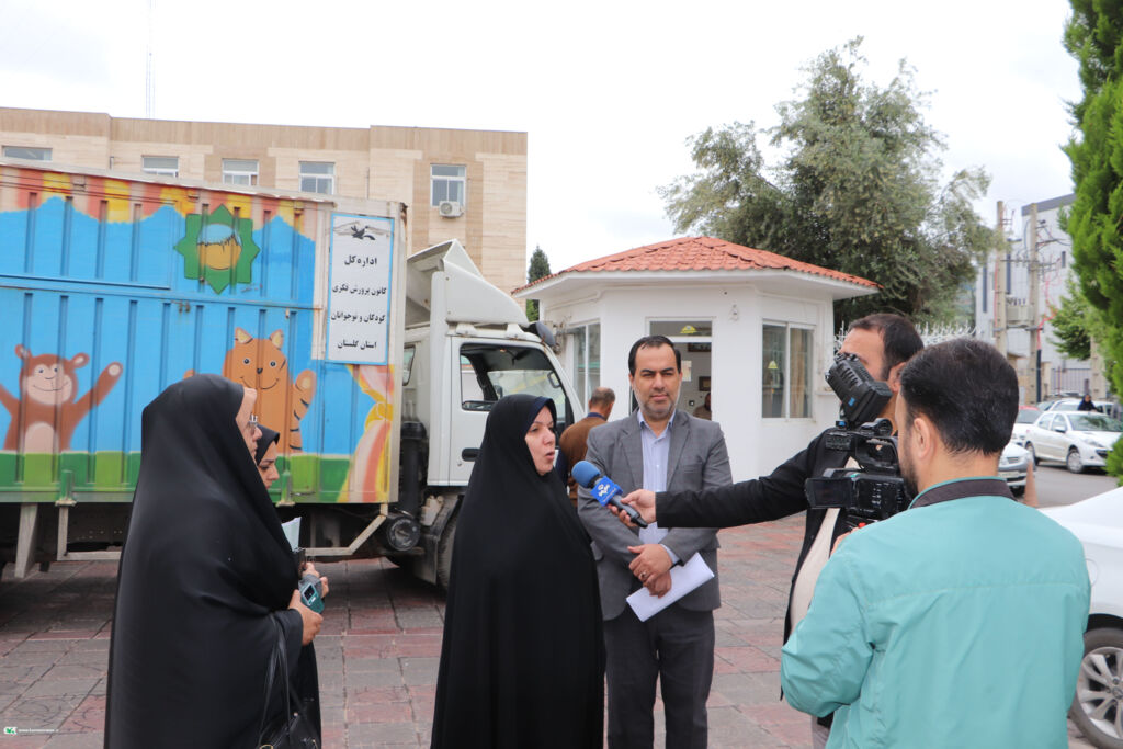 تجهیزات آموزشی و سرگرمی به ارزش یک میلیارد به کانون مراوهتپه رسید