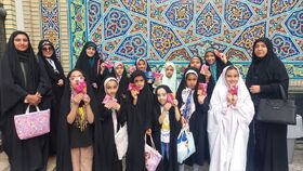 اعضا دختر مرکز فرهنگی شماره ۵ مشهد به زیارت حرم مطهر رضوی رفتند