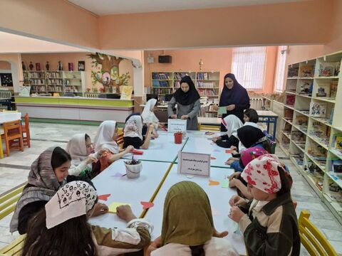 گرامیداشت روز دختر در مراکز کانون پرورش فکری کودکان و نوجوانان استان آذربایجان غربی