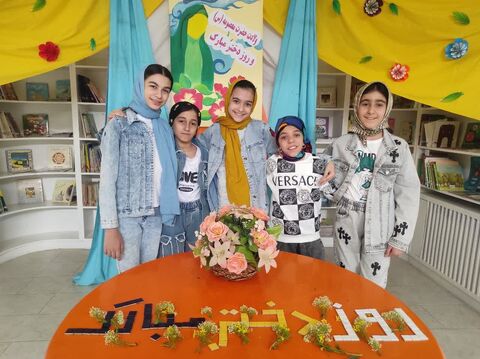 گرامیداشت روز دختر در مراکز کانون پرورش فکری کودکان و نوجوانان استان آذربایجان غربی