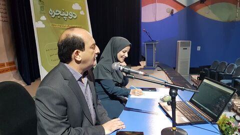 برنامه دو پنجره در کانون پرورش فکری کودکان و نوجوانان استان کرمانشاه در راستای تقویت فعالیت‌های ادبی و همنشینی پدید‌آورندگان ادبیات کودک و نوجوان با مخاطبان، با حضور بابک نیک‌طلب شاعر و نویسنده نامی ا