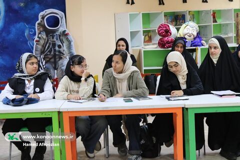 برنامه دوپنجره با حضور مریم کوچکی در کانون مازندران