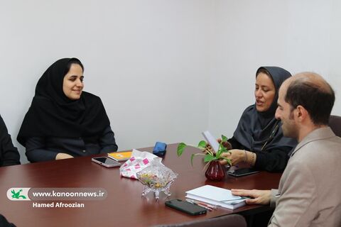 برنامه دوپنجره با حضور مریم کوچکی در کانون مازندران