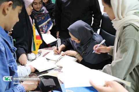 برنامه دوپنجره با حضور مریم کوچکی در کانون مازندران