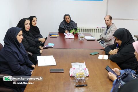 برنامه دوپنجره با حضور مریم کوچکی در کانون مازندران