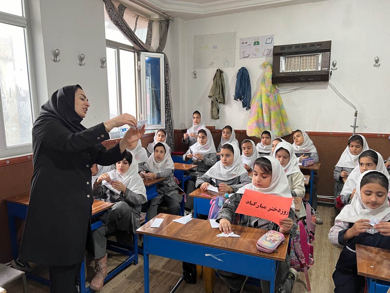 مراکز کانون استان اردبیل دهه کرامت را گرامی داشتند