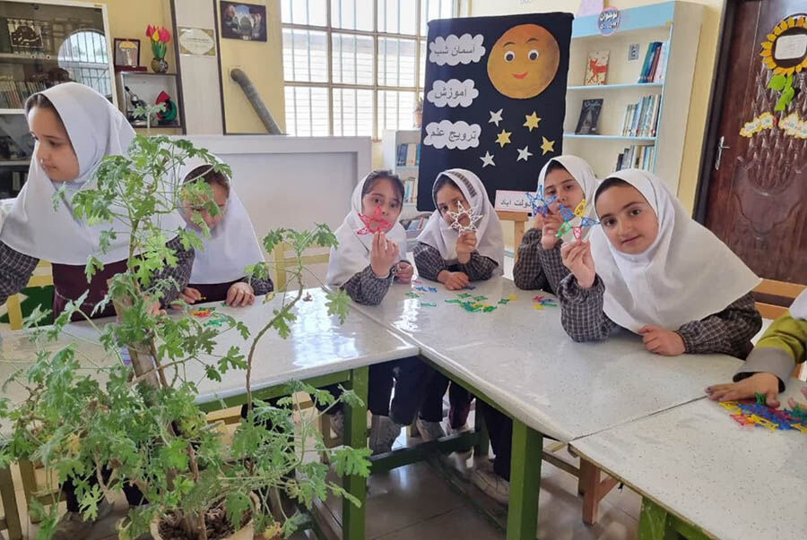 سه مرکز فرهنگی هنری کانون در استان اردبیل هفته نجوم را گرامی داشتند