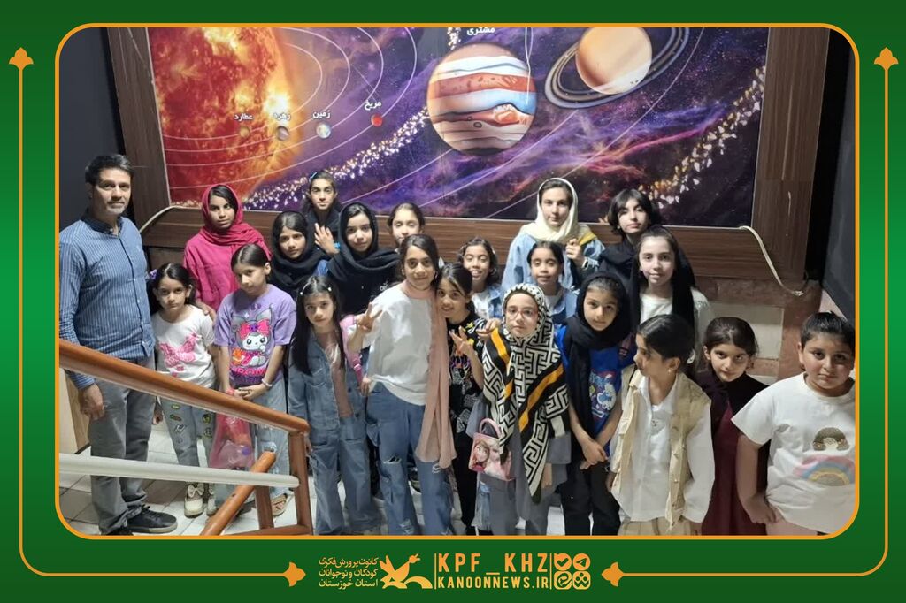 ستاره ویژهبرنامه رصد شبانه ماه در اهواز