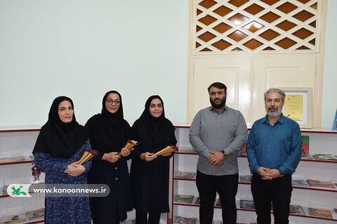 تجلیل مدیرکل کانون لرستان از مربیان