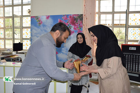 تجلیل مدیرکل کانون لرستان از مربیان