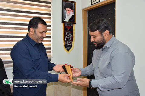 تجلیل مدیرکل کانون لرستان از مربیان