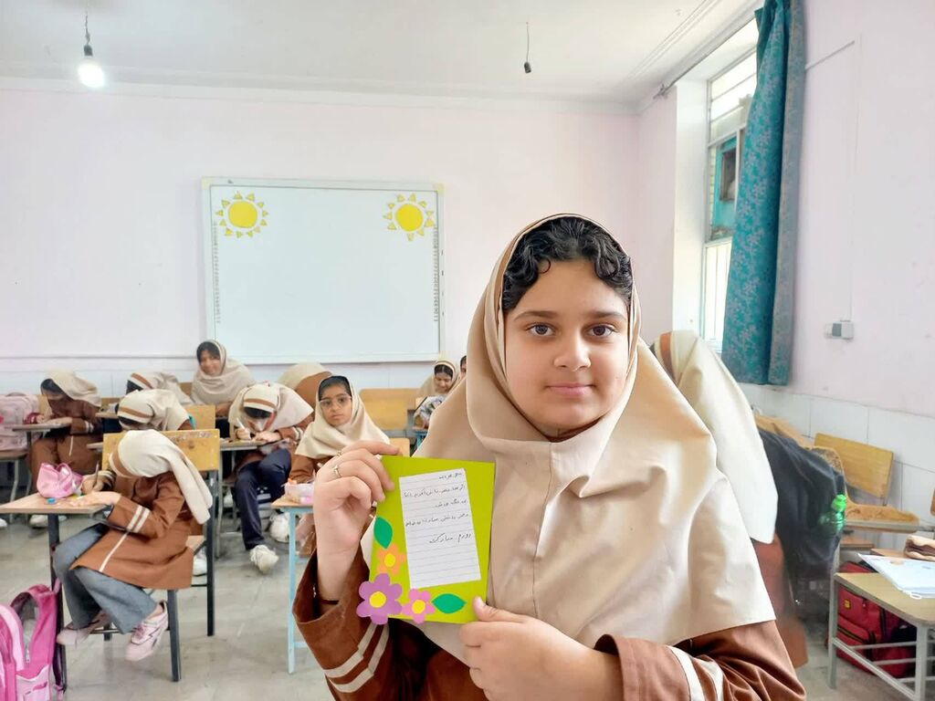 قصه، هنر و نشاط در بزرگداشت دهه کرامت و روز دختر در مراکز فرهنگی فارس