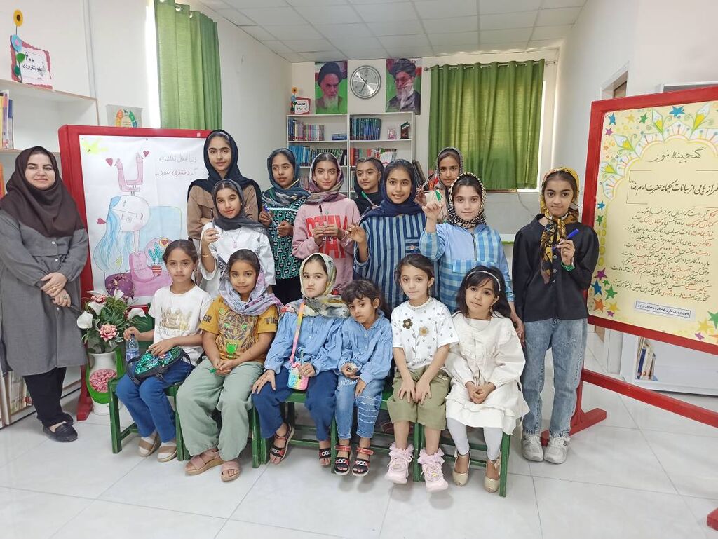 قصه، هنر و نشاط در بزرگداشت دهه کرامت و روز دختر در مراکز فرهنگی فارس