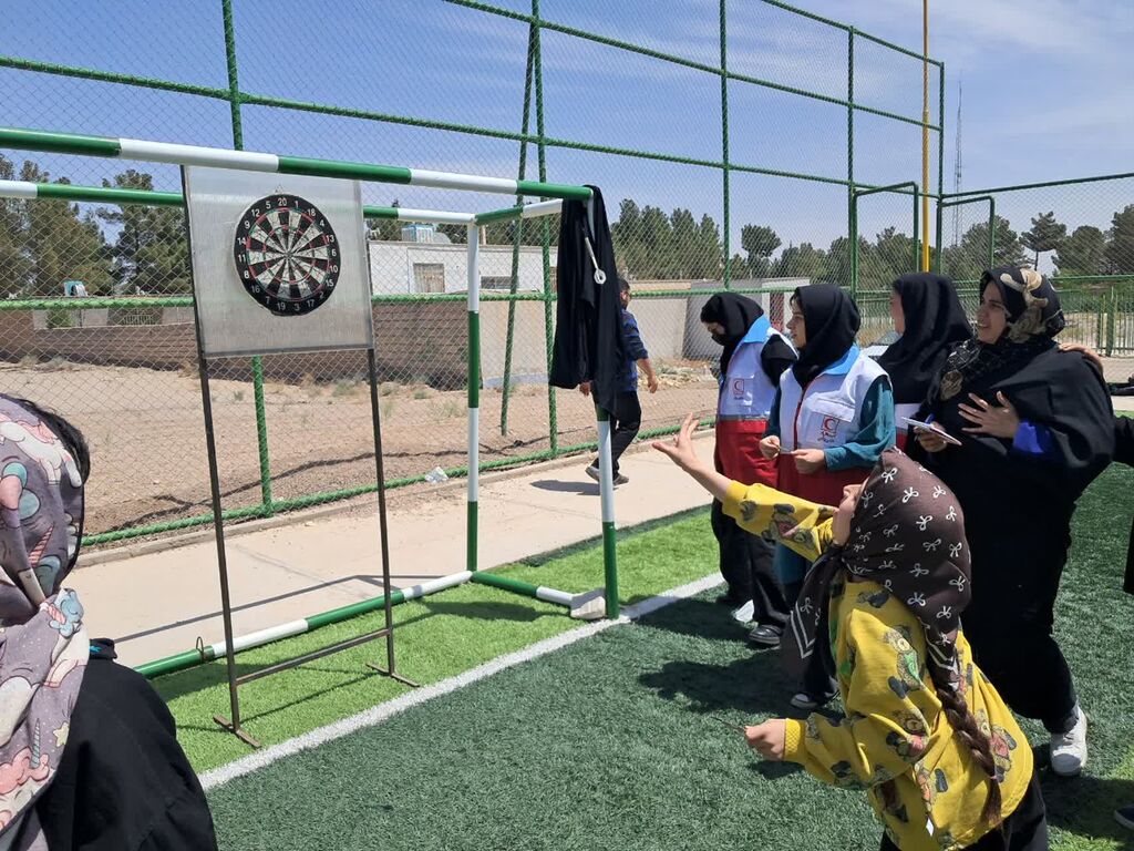 پیادهروی «برای تو دخترم» در بیارجمند با حضور پرشور اعضای کانون و خانوادهها