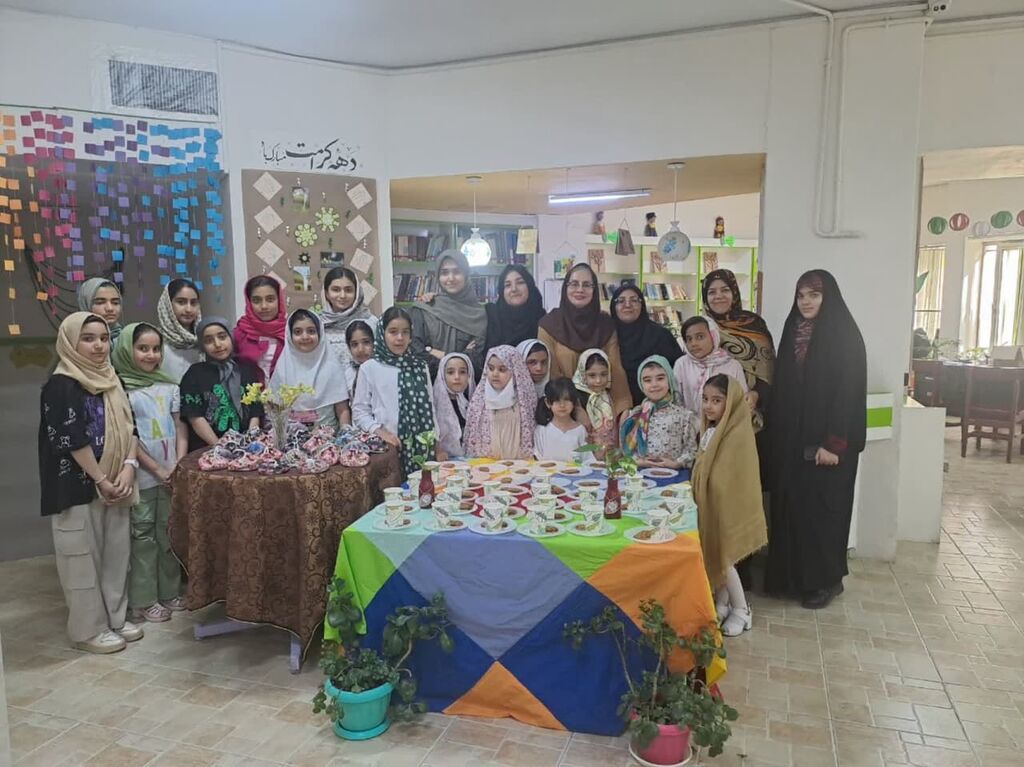 جشن «گلی به نام دختر» در مرکز فرهنگی، هنری شماره ۲ مشهد