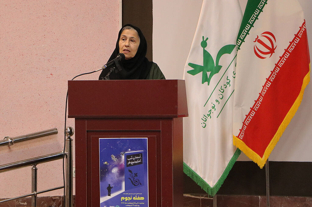 همایش «ستارگان دانش» در کانون رشت برگزارشد