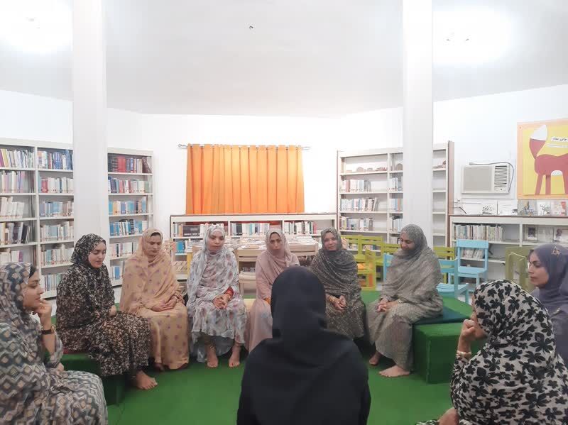 کارگاه تکجلسهای «حال خوش، شادی و نشاط» در مرکز هرمز برگزار شد