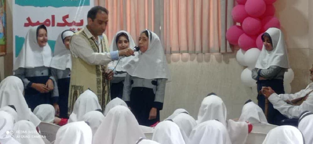 پیک امید کانون استان اصفهان به روستای زفره از توابع شهرستان کوهپایه رفت