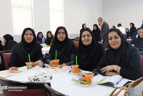 گردهمایی مربیان و کارکنان کانون چهارمحال و بختیاری
