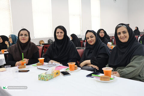 گردهمایی مربیان و کارکنان کانون چهارمحال و بختیاری
