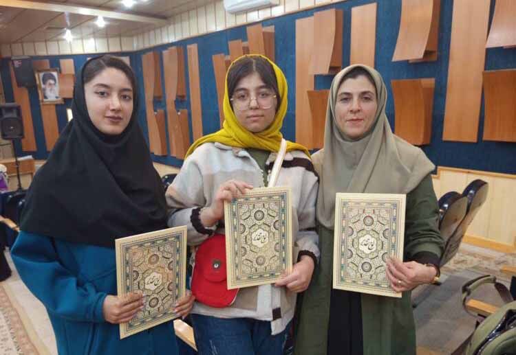 اعضا و مربیان مراکز کانون اردبیل در جشنواره «وقارلی قیزلار» خوش درخشیدند