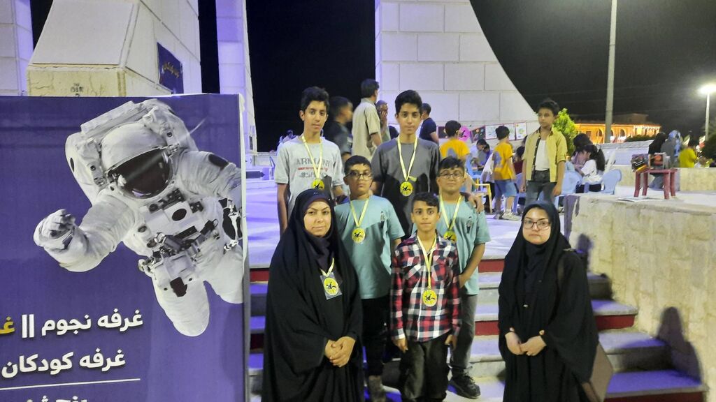 سفر علمی کودکان در ویژهبرنامههای هفته نجوم در کانون فارس